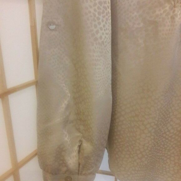 Calvin Klein Beige Animal Print Button Blouse Top - Picture 5 of 6